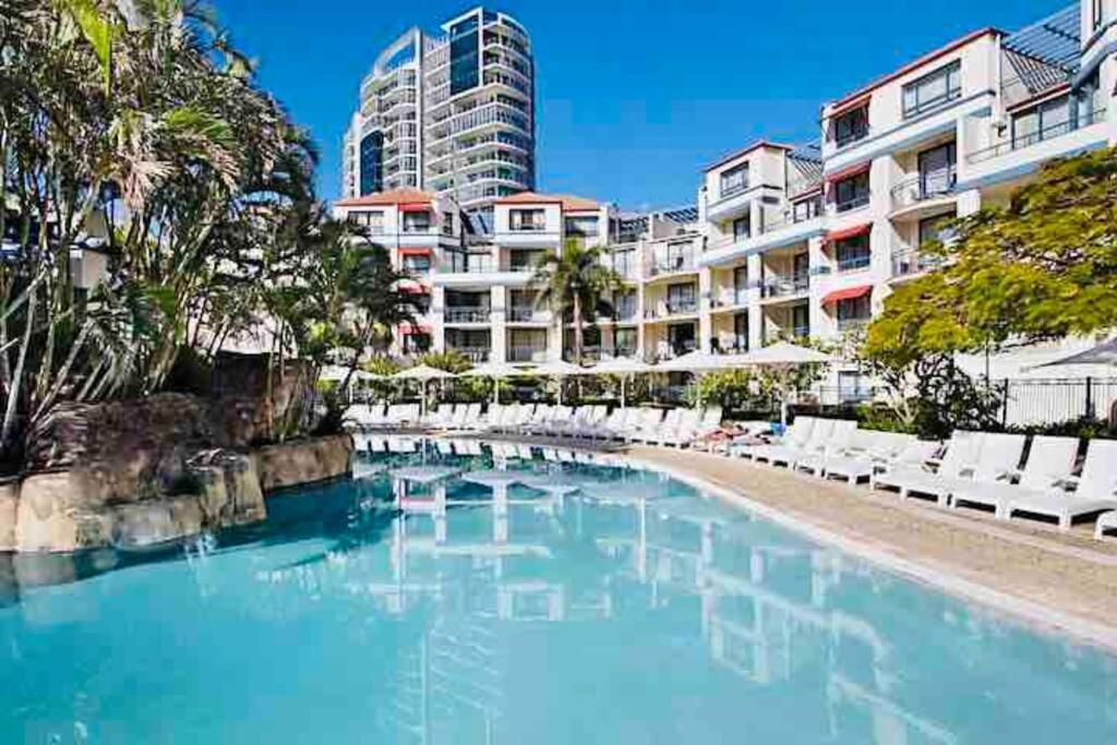 Apartment Calypso Resort, Coolangatta *