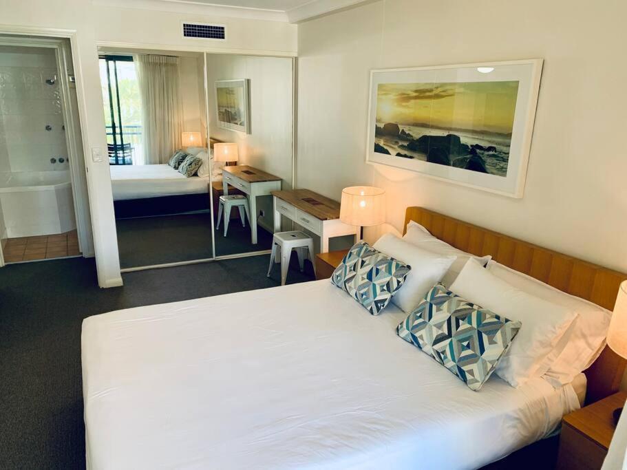 Apartment Calypso Resort, Coolangatta