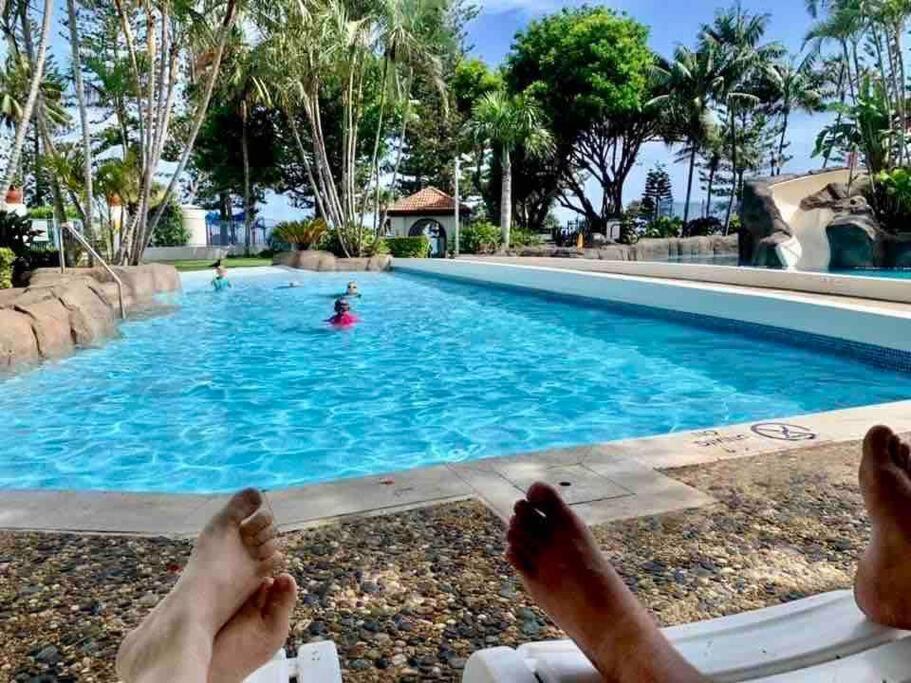 Calypso Resort, Coolangatta Apartment